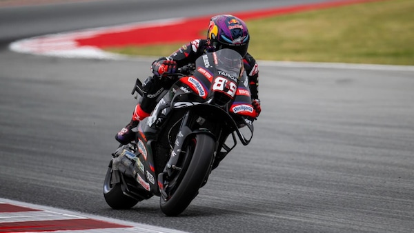 GP Barcellona, paura per Martín: “Scivolando ho pensato subito a Salom, quella curva è pericolosa"