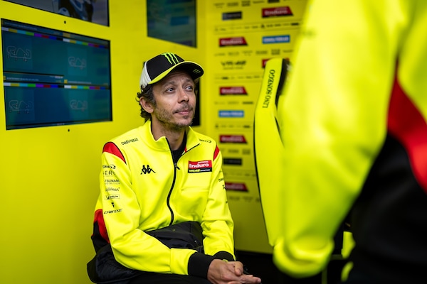 Barcellona, Rossi sul 2027: “Diggia? C'è il rischio che ci lasci. Futuro VR46? Vogliamo un italiano"