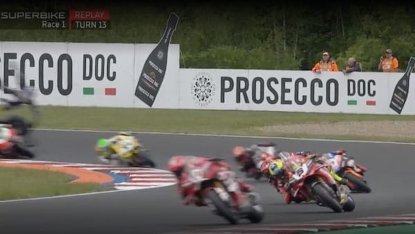 SBK: la spaventosa caduta di Danilo Petrucci a Most in Gara1