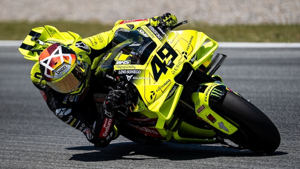 GP Barcellona: Di Giannantonio vince una gara folle dopo tre partenze, 4° Bagnaia