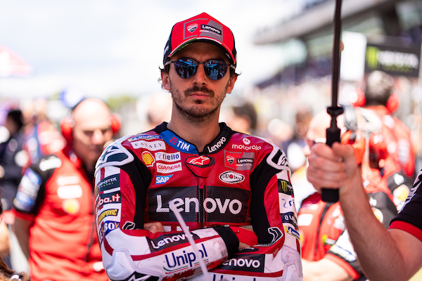 GP Barcellona, Bagnaia: “Terza partenza forzata, spero si presentino tutti in Safety Commission”
