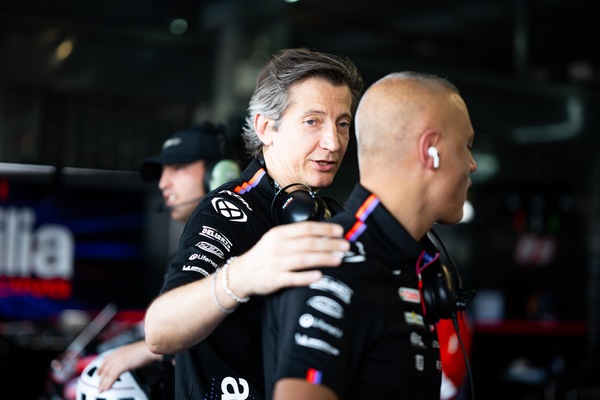 GP Barcellona, Rivola: “Acosta ha causato la bandiera rossa. Non sarebbe dovuto ripartire”