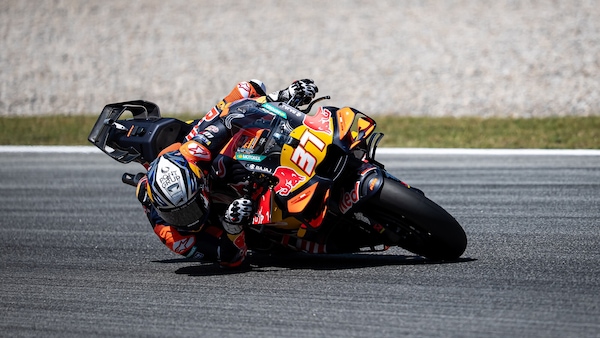 Test Barcellona: Pedro Acosta il più veloce a metà giornata, seguono Quartararo e Yamaha