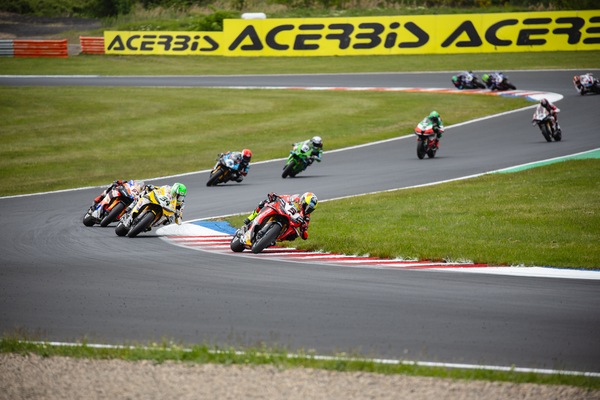 SBK, Bulega-Lecuona fanno il vuoto: la vera lotta è per il terzo posto