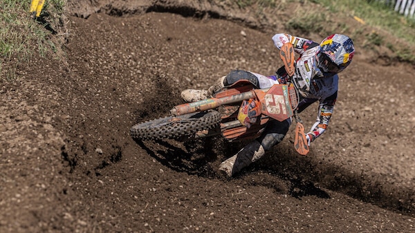 MXGP di Francia: Lucas Coenen vince gara uno