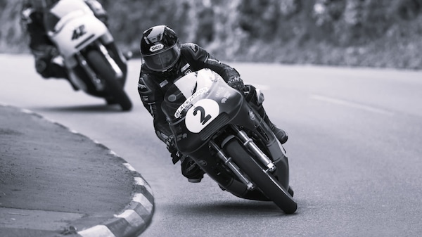 Road Races, tragedia al Pre-TT: è morto il veterano Alan Oversby