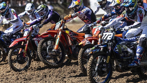 MX2: Längenfelder in casa per vincere e allungare