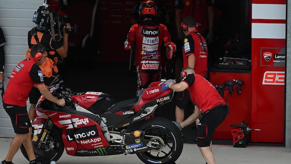 Ducati risponde ad Aprilia, ecco svelato il nuovo codone 