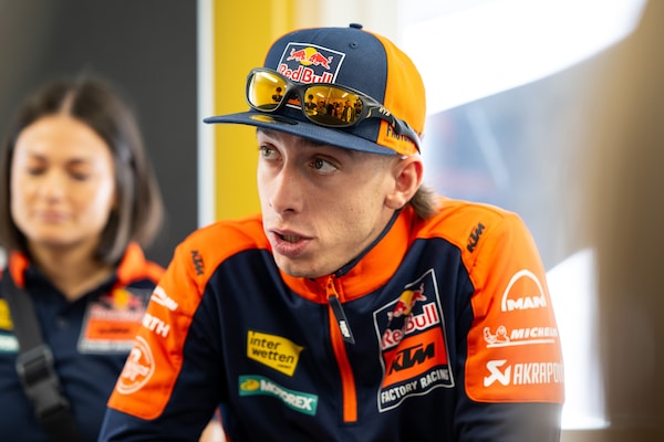 GP Ungheria, Acosta: “La moto perde stabilità quando si apportano modifiche”