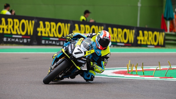 CIV Sportbike, Bianchi infermabile a Imola: doppietta completata in Gara 2