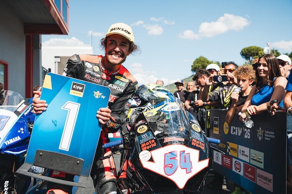 CIV Imola: Mantovani fa tre su tre in Supersport