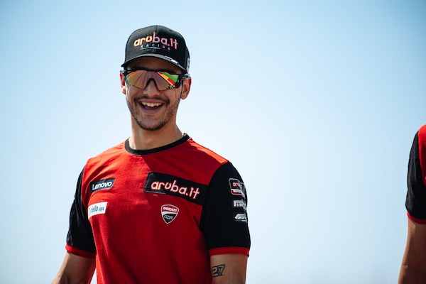 Lecuona: "Desmosedici o Panigale? Sono molto diverse, ma mi diverto di più in SBK"