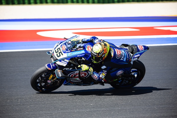 SBK Misano, Locatelli: “Con questa moto non basta mettere le ali per volare”