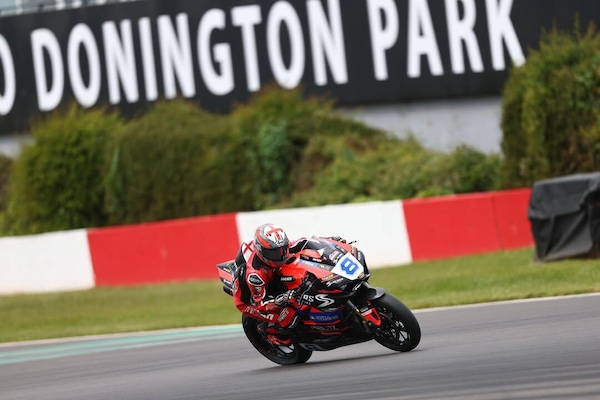 SSP, Feel Racing raddoppia l’impegno: a Donington in gara anche Luke Stapleford