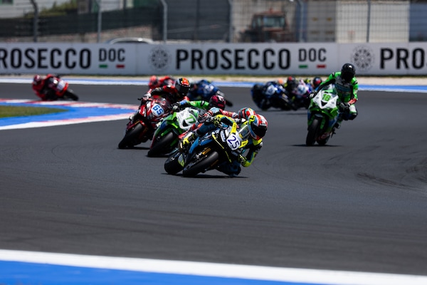 Dal CIV al Mondiale: la Sportbike lancia Filippo Bianchi