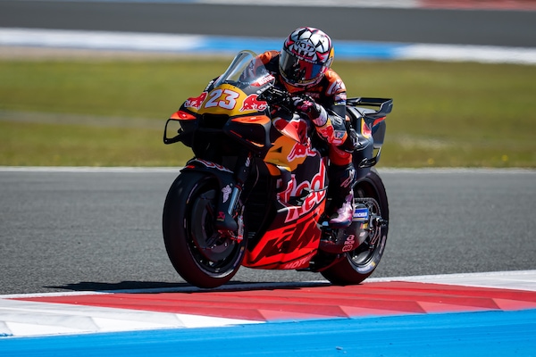 GP Olanda, Bastianini risale la classifica: è la prima KTM nella Sprint di Assen