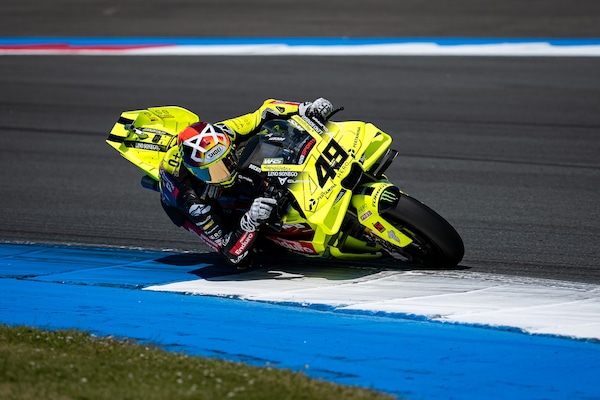 Di Giannantonio "circondato" dalle Aprilia nella Sprint: “Non sono solo i piloti a fare la differenza”