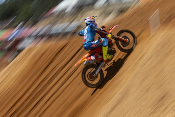 MXGP del Portogallo: Lucas Coenen vince la qualifica