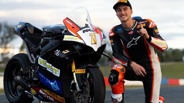 Voight nuovo campione SBK d'Australia: la "vecchia" Ducati V4R fa ancora buon brodo