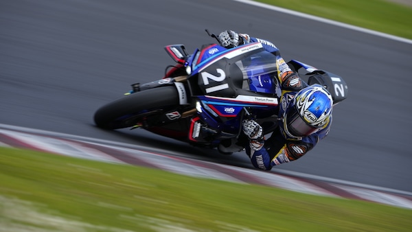EWC, 8h di Suzuka: Yamaha Factory Racing domina i primi test privati
