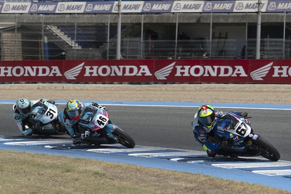 FIM Moto Junior, Moto4: Pritelli interrompe l’imbattibilità di Lucas