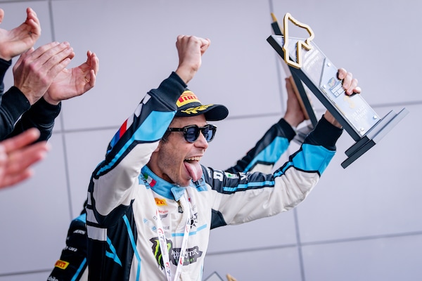 Valentino Rossi sarà a Goodwood: guiderà una BMW V12 LMR