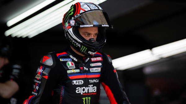 MotoGP, che tegola per Bezzecchi: frattura alla clavicola e weekend finito