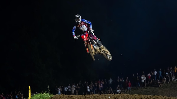 MX Prestige, debutto da sogno per la Night Race allo 04 Park Monte Coralli
