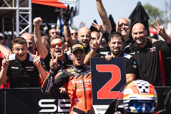 SBK Donington, Montella da record: “Ho visto i 'rossi', ora mi manca solo la gestione”