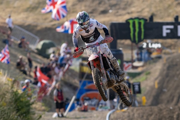 Incredibile a Foxhills: Lucas Coenen out, occasione d'oro per Herlings