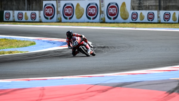 CIV Misano, Moto3 Gara 1: Pérez Selfa imprendibile, Sponga è 2°