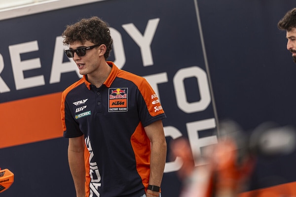 Clamoroso in MXGP: Lucas Coenen out a Loket!