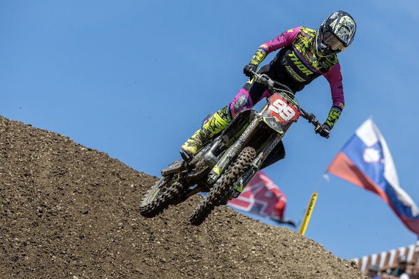 MX2: Farres vince anche a Loket e vola in campionato