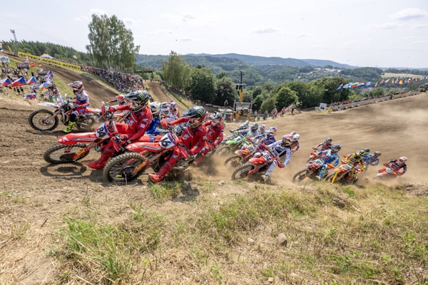 Motocross: Lucas Coenen torna nell’inferno di sabbia di Lommel, la sfida con Herlings si farà!
