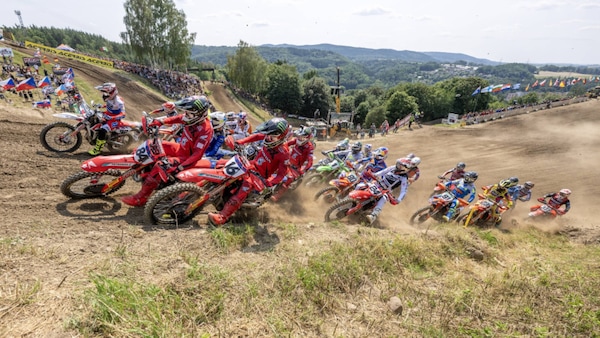 Motocross: Lucas Coenen torna nell’inferno di sabbia di Lommel, la sfida con Herlings si farà!