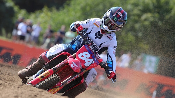 MXGP: Herlings sul velluto in qualifica a Lommel