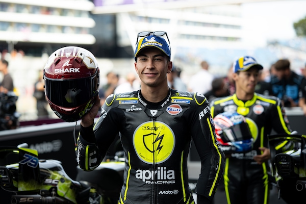 Fernández esalta l'Aprilia: “Moto facile da guidare grazie al lavoro di Sterlacchini e Bezzecchi”