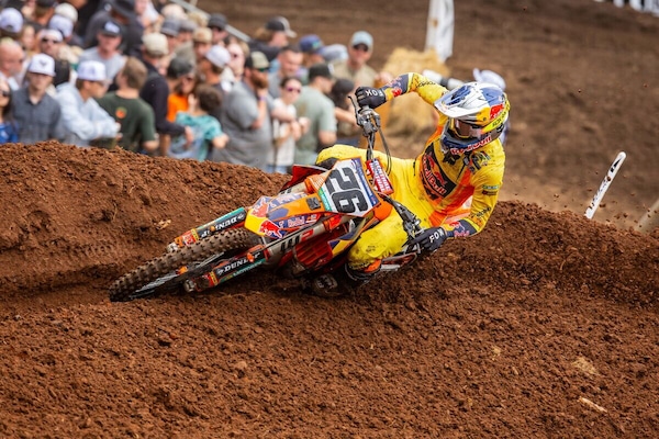 America: Prado e KTM continuano insieme