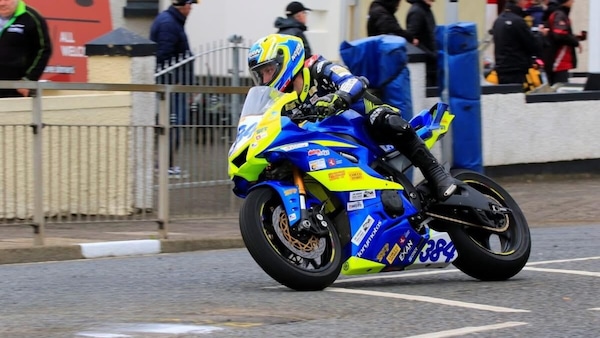 È Mauro Poncini il pilota scomparso ieri al ManxGP