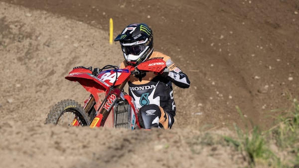 MXGP dei Paesi Bassi: Herlings solo al comando