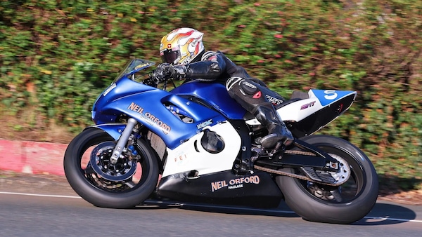 Classic TT: Rob Hodson primo vincitore della nuova Junior 600