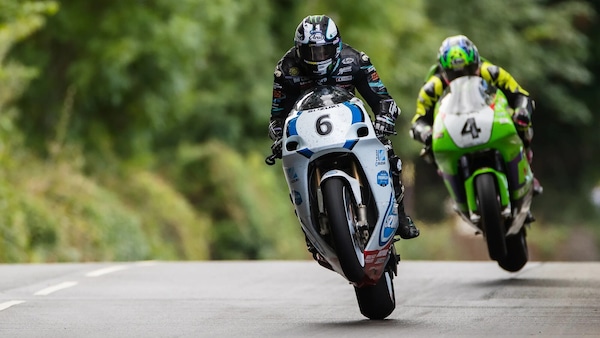 Michael Dunlop di nuovo re: chiude il Classic TT dominando il Senior