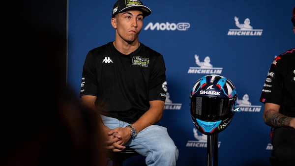 Fernandez: “Il favorito al titolo? Difficile scegliere tra Bezzecchi, Marquez e Martin”