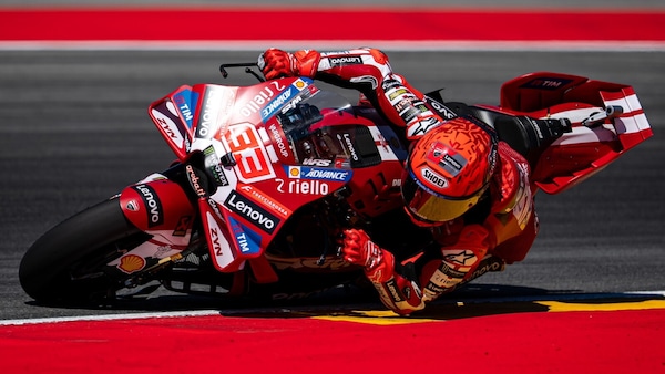 Marquez si conferma re di Aragon: vittoria davanti ad Acosta, 3° Bezzecchi