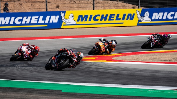 MotoGP, Aragón rimescola le carte: tre Case sul podio per la prima volta nel 2026