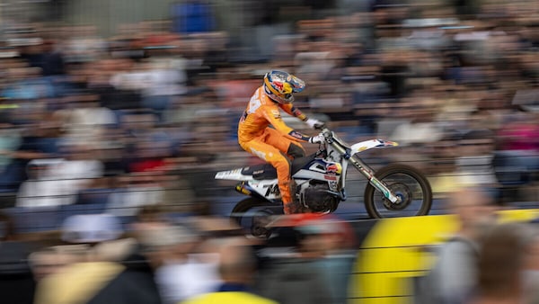MXGP: de Wolf out fino a fine stagione