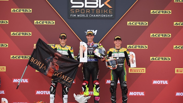 SPB Magny-Cours Gara 1: Salvador tocca il “verde”, la vittoria va a Seabright 