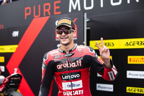 SBK Magny-Cours, Lecuona: “Mi prendo rischi con il setup: ora abbiamo altre tre moto e mezzo”