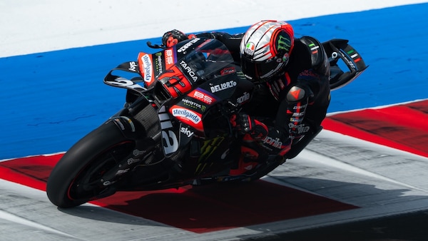 Bezzecchi firma la pole a Misano! Marquez 2°, 4° Di Giannantonio