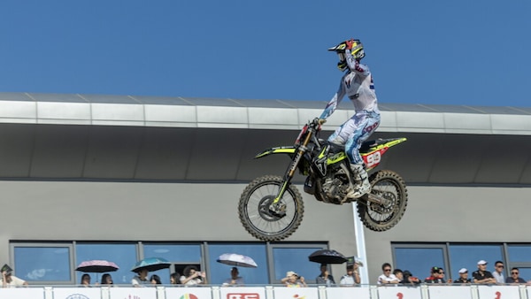 MX2: in Cina Farres si avvicina al titolo